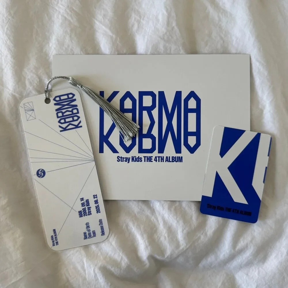 Stray Kids Han Jisung laminated bookmark and Karma photocard